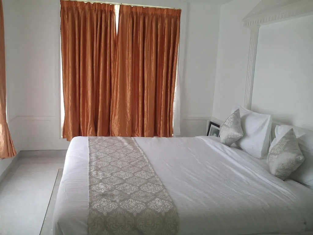 *** Hotel Sepoy Grande Mysore India